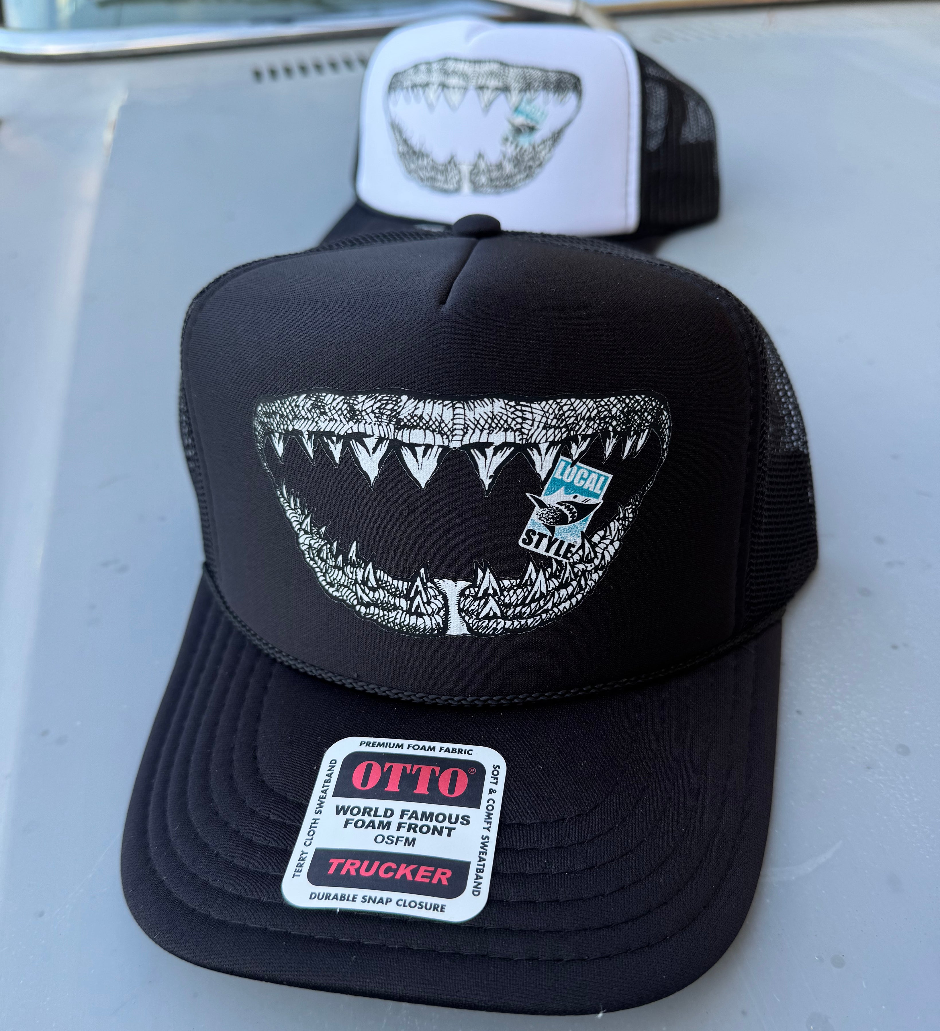 Foam Trucker "Jaws"